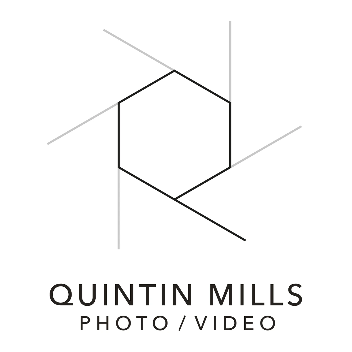 Quintin Mills Photo & Video logo